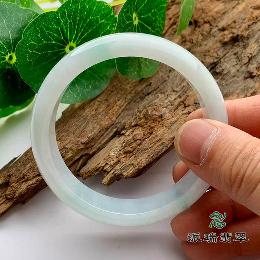 派瑞翡翠 翡翠手镯 糯种 绿色 商品图2