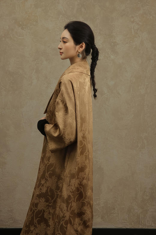 盛唐婧 |镜花水月古法植物染色开衫 商品图3