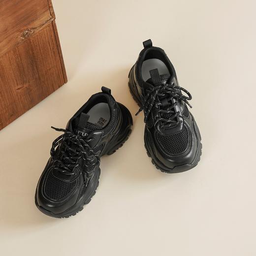 【舒适透气】西村名物2026年春季新款厚底增高舒适透气百搭小白鞋老爹鞋T26AM18141 商品图2