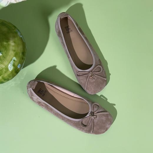 【羊皮绒面】西村名物2026年春季新款舒适平底蝴蝶结饰扣优雅百搭浅口单鞋X26AE16941 商品图5