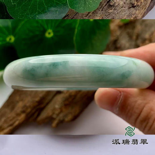 派瑞翡翠 翡翠手镯 糯种 绿色 飘花 商品图2