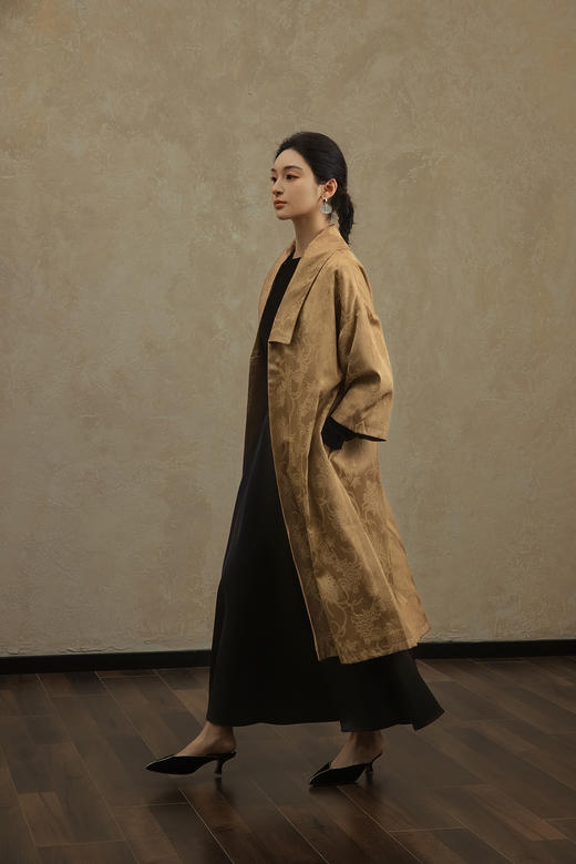 盛唐婧 |镜花水月古法植物染色开衫 商品图2