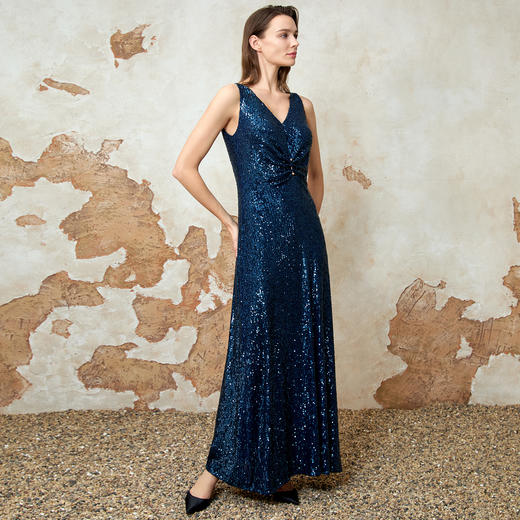 EITIE爱特爱重工亮片修身优雅气质V领无袖礼服连衣裙夏新款8277909 商品图2