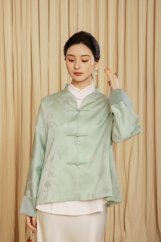 盛唐婧 |金鱼提花一字扣外套-淡绿 商品图0