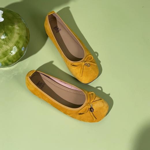 【羊皮绒面】西村名物2026年春季新款舒适平底蝴蝶结饰扣优雅百搭浅口单鞋X26AE16941 商品图4