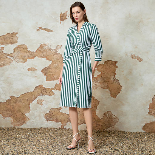 EITIE爱特爱春季新款条纹撞色v领收腰通勤显瘦连衣裙8107810 商品图1