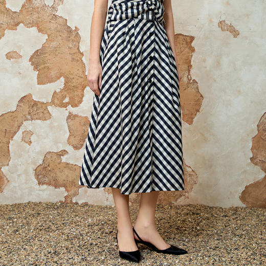 EITIE爱特爱气质优雅通勤高腰显瘦a字半身裙夏季新款8206903 商品图2