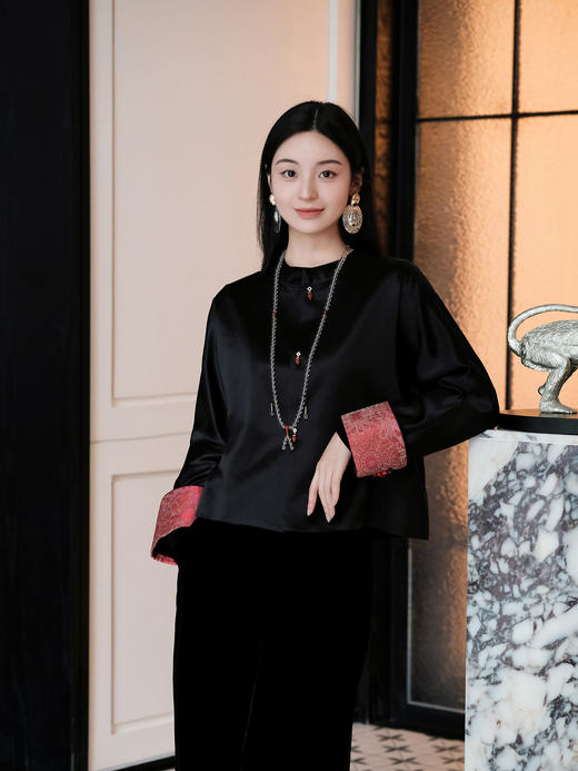 盛唐牡丹| 丝毛拼重缎宋锦袖外套（红色袖口） 商品图2