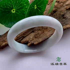 派瑞翡翠 翡翠手镯 糯种 绿色