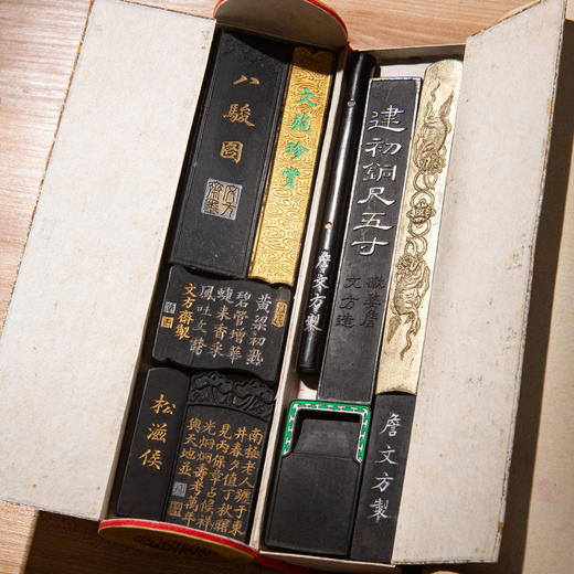 清代文方斋制手卷套墨（原装一套10锭） 商品图4