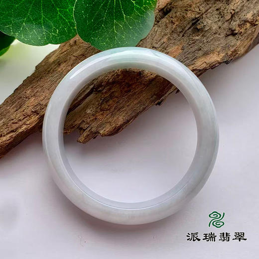 派瑞翡翠 翡翠手镯 糯种 绿色 商品图3