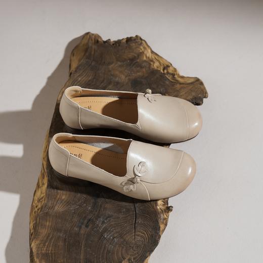 【牛皮革】西村名物2026年春季新款舒适低跟纯色软面浅口单鞋妈妈鞋X26AE18001 商品图3