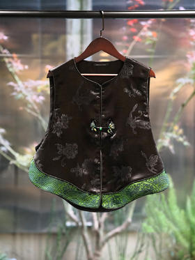 盛唐牡丹| 冠乐绉拼漳缎一粒扣马甲(绿色漳绒）