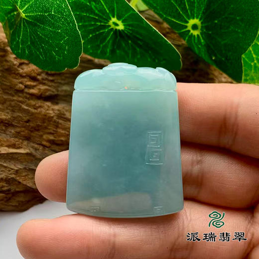 派瑞翡翠 翡翠龙牌 糯种 油青 商品图1