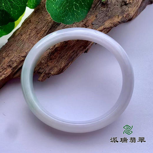 派瑞翡翠 翡翠手镯 糯种 春彩 商品图1