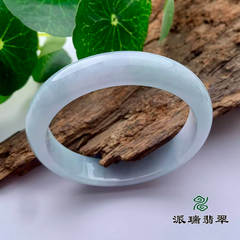 派瑞翡翠 翡翠手镯 糯种 绿色 飘花