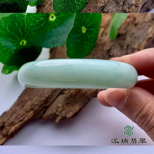 派瑞翡翠 翡翠手镯 糯种 绿色 商品图2