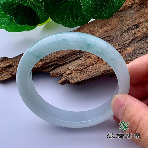 派瑞翡翠 翡翠手镯 糯种 飘花 商品图1
