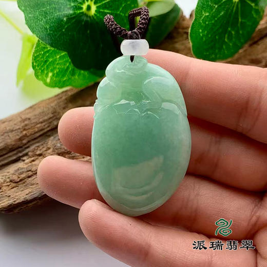 派瑞翡翠 翡翠挂件 糯种 绿色 商品图2