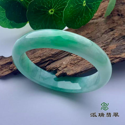 派瑞翡翠 翡翠手镯 糯种 绿色 商品图1