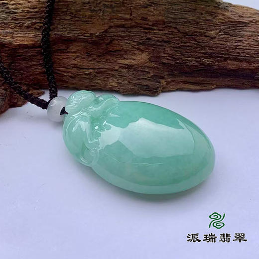 派瑞翡翠 翡翠挂件 糯种 绿色 商品图3