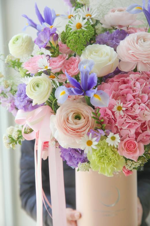 法式花园风花桶抱抱桶丁香雨 商品图3