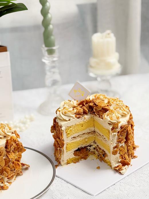 焦糖杏仁咸奶油口味蛋糕 商品图1