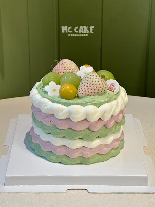 明星同款|油画风草莓青提酸奶蛋糕【树莓酸奶奶油+新鲜草莓+开心果奶油+青提夹心】 商品图1