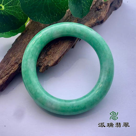 派瑞翡翠 翡翠手镯 糯种 绿色 商品图1
