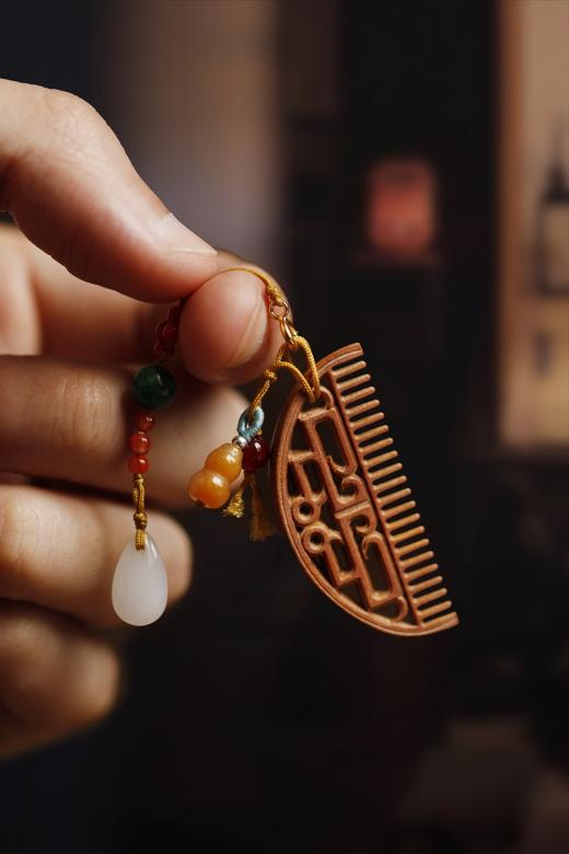 檀香/紫檀【半月梳】小把件挂件 商品图6