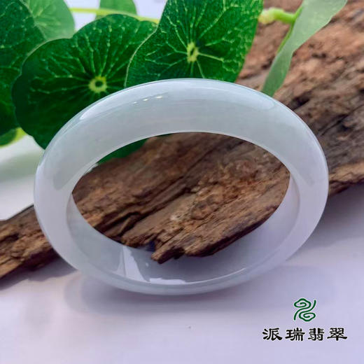 派瑞翡翠 翡翠手镯 糯种 绿色 商品图0