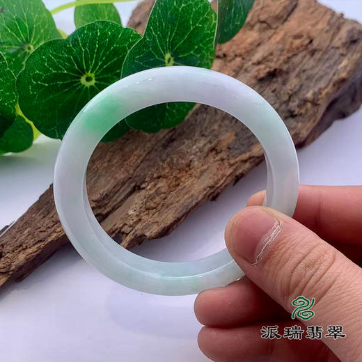 派瑞翡翠 翡翠手镯 糯种 绿色 飘花 商品图3