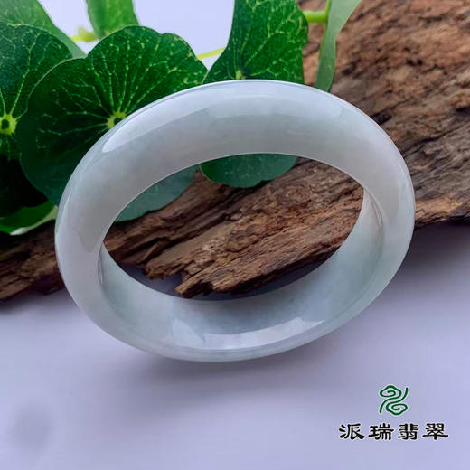 派瑞翡翠 翡翠手镯 糯种 绿色 飘花 商品图0