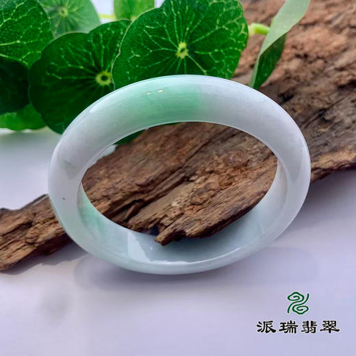 派瑞翡翠 翡翠手镯 糯种 绿色 飘花 商品图0