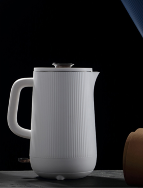 德世朗DDQ-SH210-GNW电热水壶