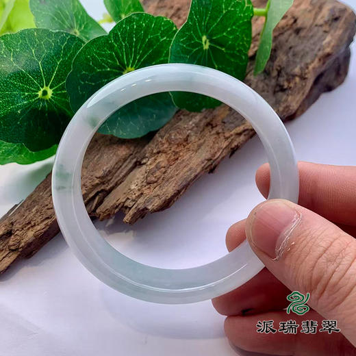 派瑞翡翠 翡翠手镯 糯种 绿色 飘花 商品图3