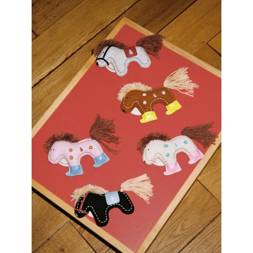 Tagi 想象格纹磁吸手机壳 苹果手机壳牛仔格纹皮质防摔创意磁吸保护套适用于iphone17 商品图2