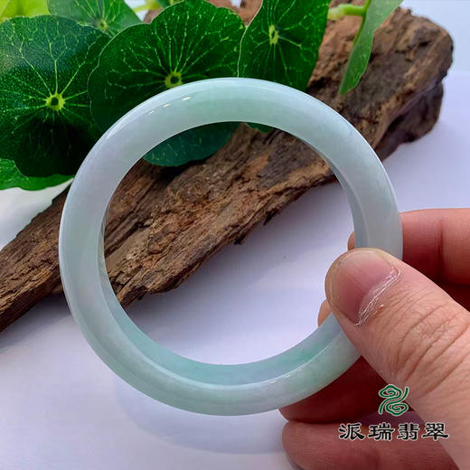 派瑞翡翠 翡翠手镯 糯种 绿色 飘花 商品图3