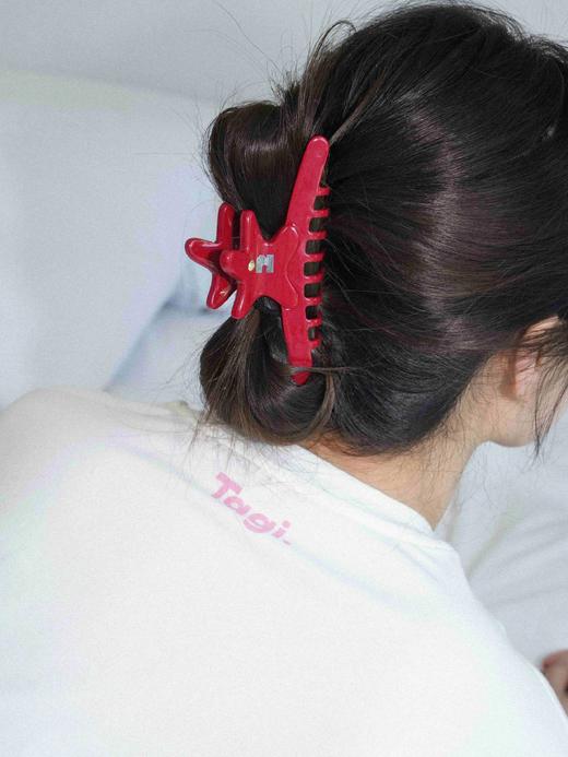 Tagi 塔皮星钻石鲨鱼夹 醋酸钻石镶嵌无痕抓夹可爱鲨鱼夹发抓 商品图5
