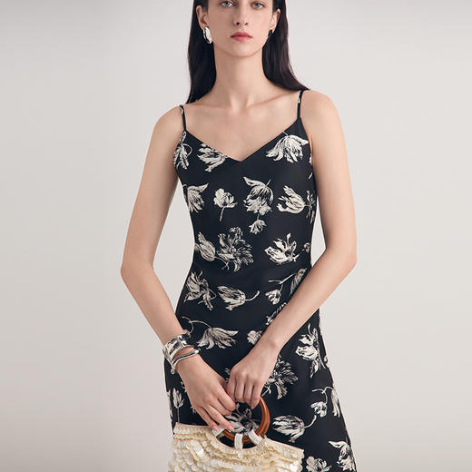 EITIE爱特爱撞色印花优雅气质无袖吊带连衣裙2026夏季新款8607313 商品图5