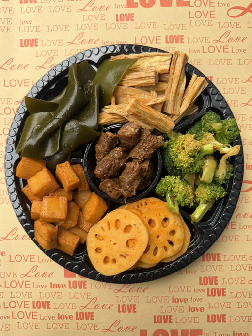 【卤味六拼B款】鸭脖+海带+腐竹+藕片+鱼豆腐+西蓝花 商品图0