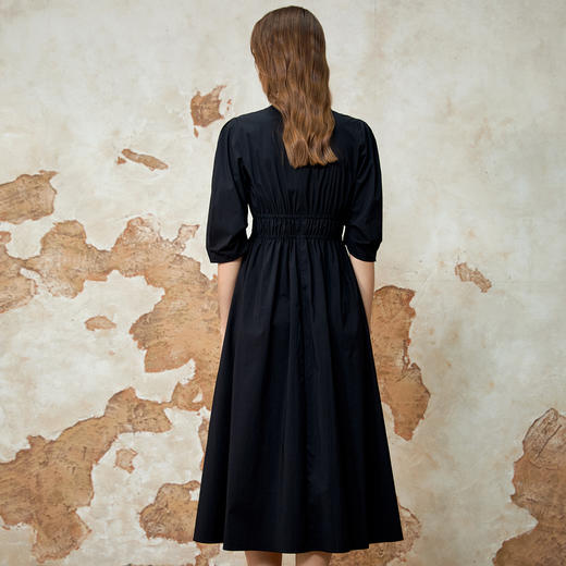 EITIE爱特爱法式时尚收腰气质V领显瘦高腰连衣裙夏季新款8207916 商品图9