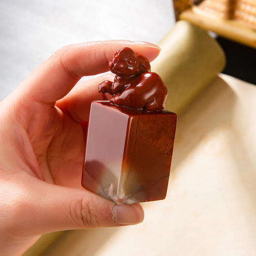 寿山石高山老料雕“玉兔”方章 商品图10