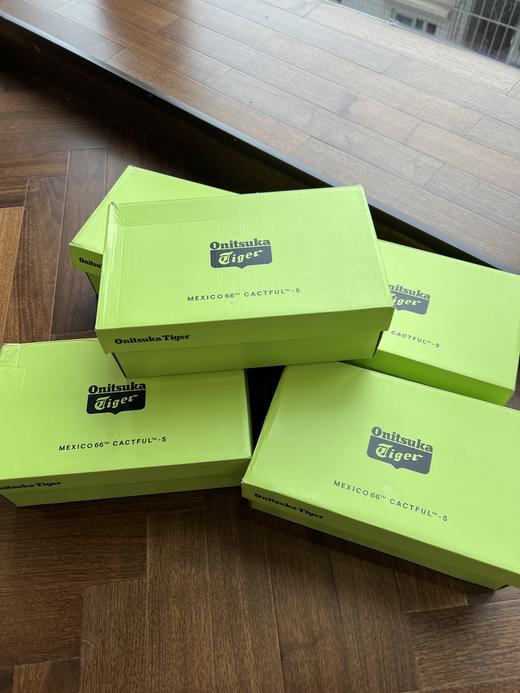 先来看看鬼塚虎仙人掌系列MEXICO 66 CACTFUL-S休闲鞋 商品图5