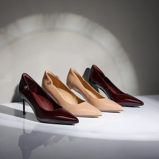 【上新】千百度2026春季新款静音高跟鞋A26188103 商品图0