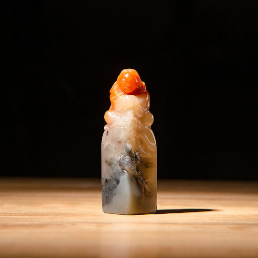 寿山石鸡母窝老料雕“刘海戏金蟾”方章 商品图4