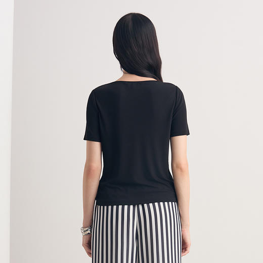 EITIE爱特爱2026夏季新款时尚修身显瘦黑色T恤上衣8602301 商品图4