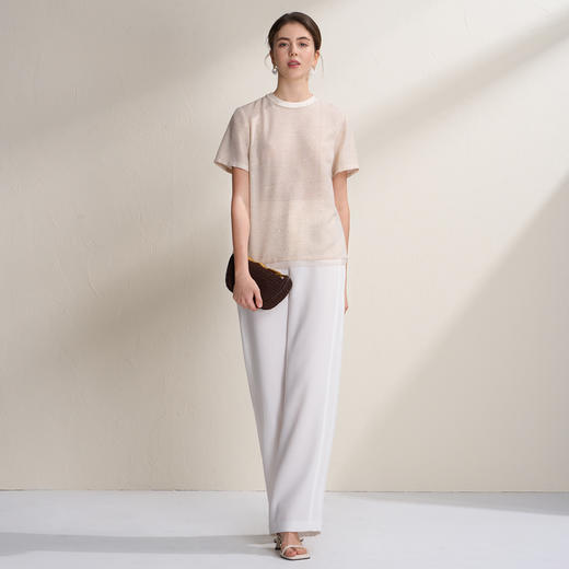 EITIE爱特爱珍珠花边圆领百搭亮片短袖简约通勤上衣2026夏季新款B2613220 商品图3