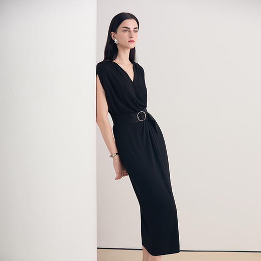 EITIE爱特爱法式气质V领显瘦收腰无袖连衣裙2026夏季新款8607317 商品图1