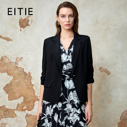 EITIE爱特爱夏新款气质干练通勤抽褶七分袖修身西装外套7803510 商品图1